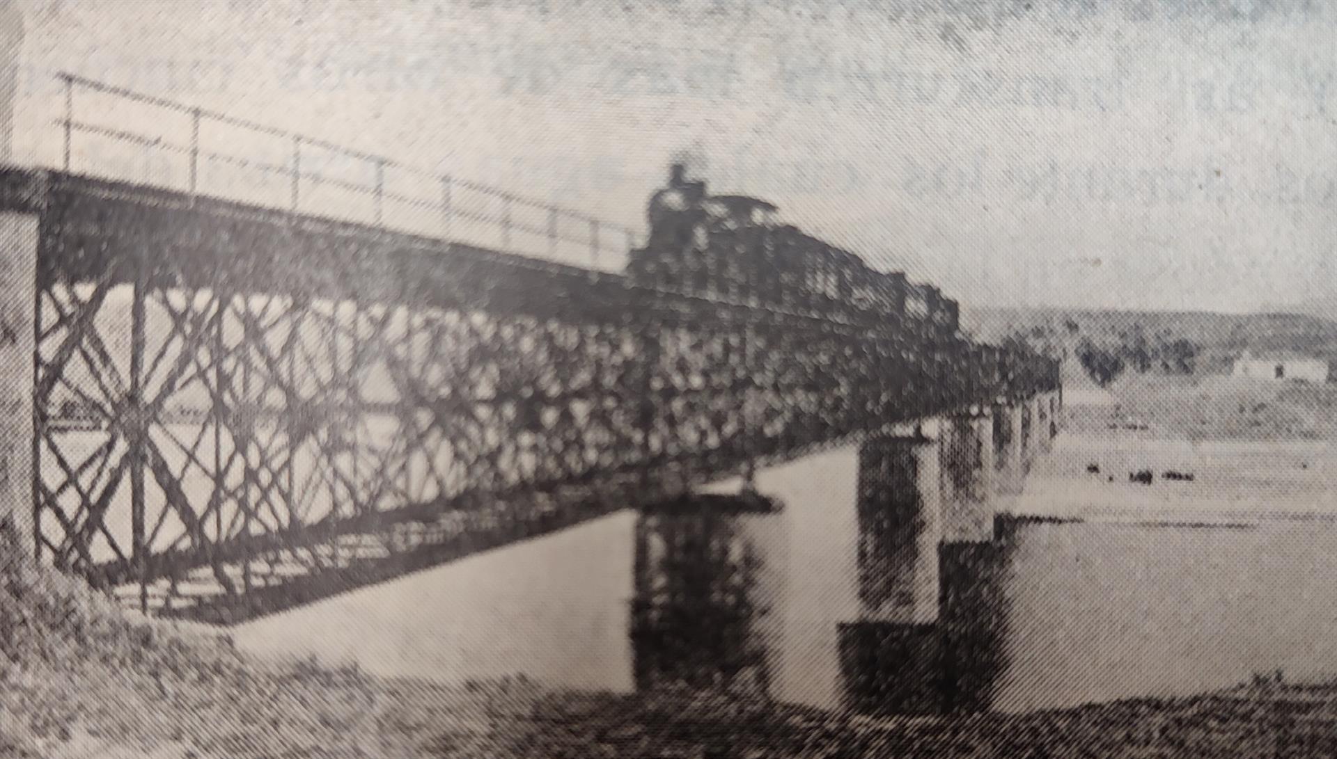 La Diputación de Cáceres recupera documentos inéditos del proyecto del puente ferroviario de Alconétar de Gustave Eiffel La Diputación de Cáceres recupera documentos inéditos del proyecto del puente ferroviario de Alconétar de Gustave Eiffel