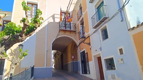 Villajoyosa llevará al pleno una modificación presupuestaria de 2,1 millones de euros Villajoyosa llevará al pleno una modificación presupuestaria de 2,1 millones de euros