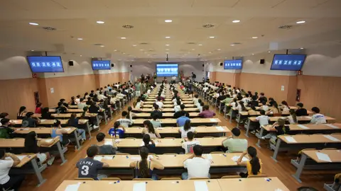 Aula donde se llevaron a cabo exámenes de la PAU Aula donde se llevaron a cabo exámenes de la PAU