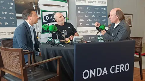 Rubén Rey con Carlos Nuñez y David Suaréz, desde el II Congreso del Mar en Vigo Programa especial desde el Náutico de Vigo
