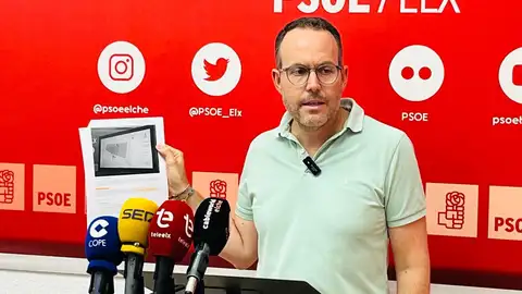 Héctor Díez, portavoz del PSOE en el Ayuntamiento de Elche. Héctor Díez, portavoz del PSOE en el Ayuntamiento de Elche.