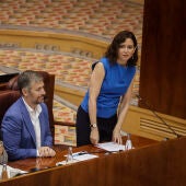 Ayuso defiende las actuaciones de su Gobierno en las aulas y acusa a la izquierda de "retorcer" la polémica