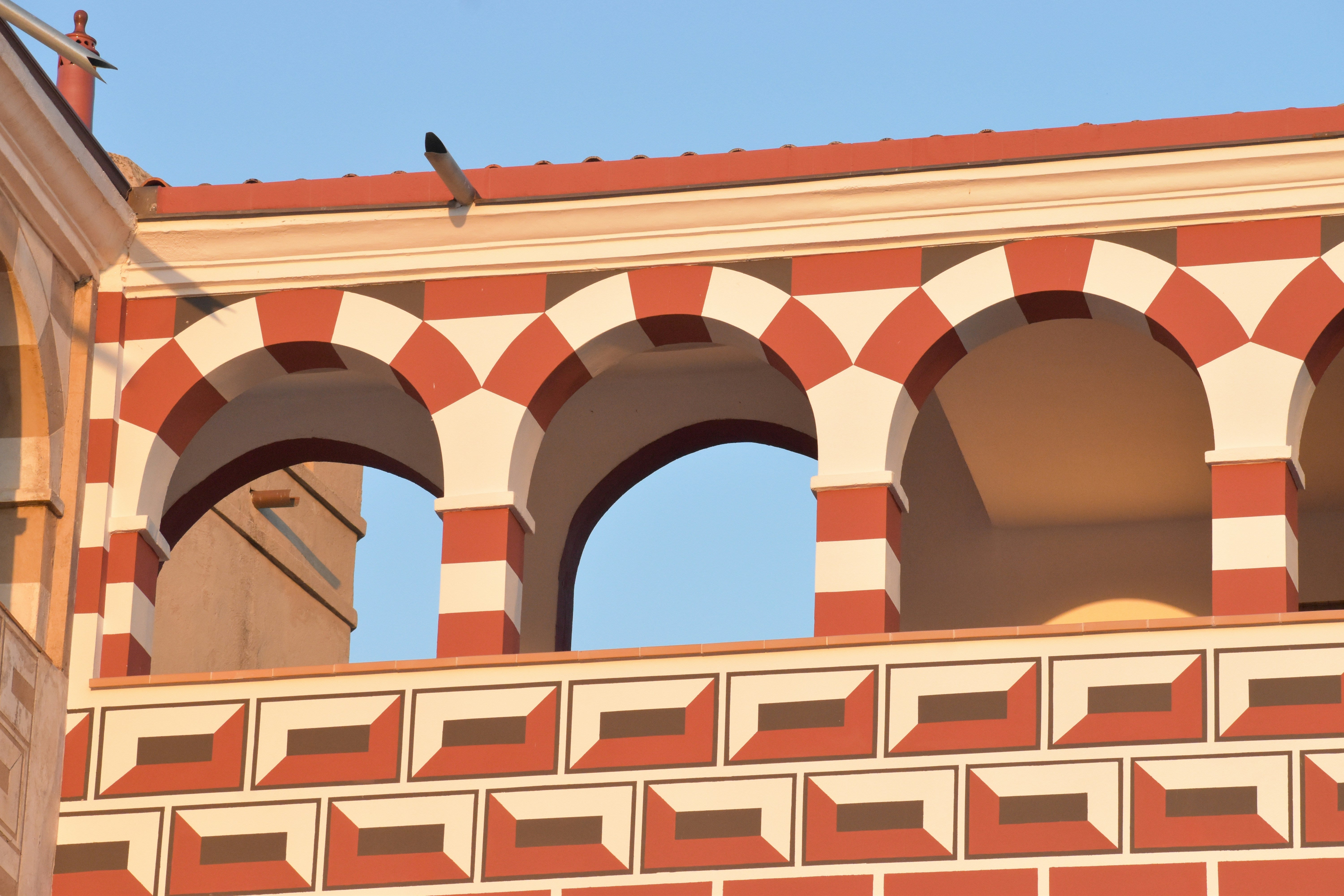 Badajoz y La Raya: historia, patrimonio y cultura en la mayor provincia de España episode artwork