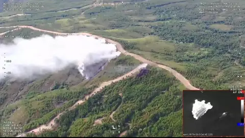 El INFOEX estabiliza este domingo dos incendios forestales en Robledillo de Gata y Pozuelo de Zarzón El INFOEX estabiliza este domingo dos incendios forestales en Robledillo de Gata y Pozuelo de Zarzón