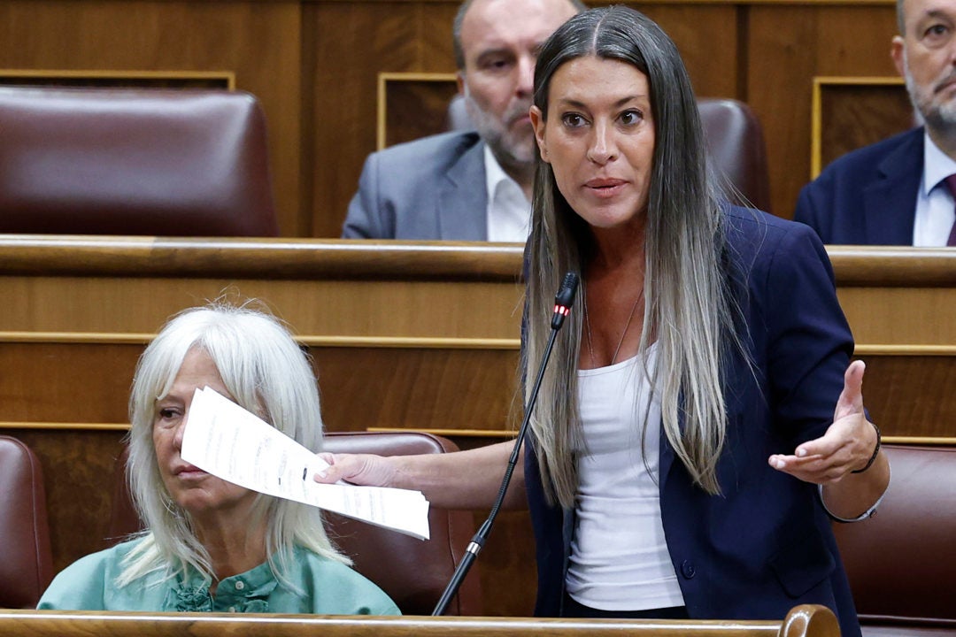El PSOE y Sumar unen fuerzas para impedir que el Congreso vote las enmiendas de PP y Junts que exigen elecciones El PSOE y Sumar unen fuerzas para impedir que el Congreso vote las enmiendas de PP y Junts que exigen elecciones