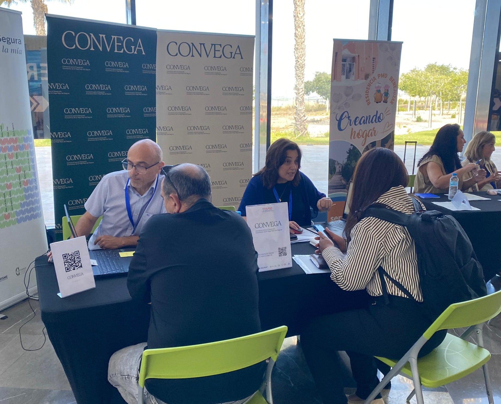 CONVEGA Participa en el certamen 'Vega Baja Emplea' para impulsar la formación y oportunidades laborales CONVEGA Participa en el certamen 'Vega Baja Emplea' para impulsar la formación y oportunidades laborales