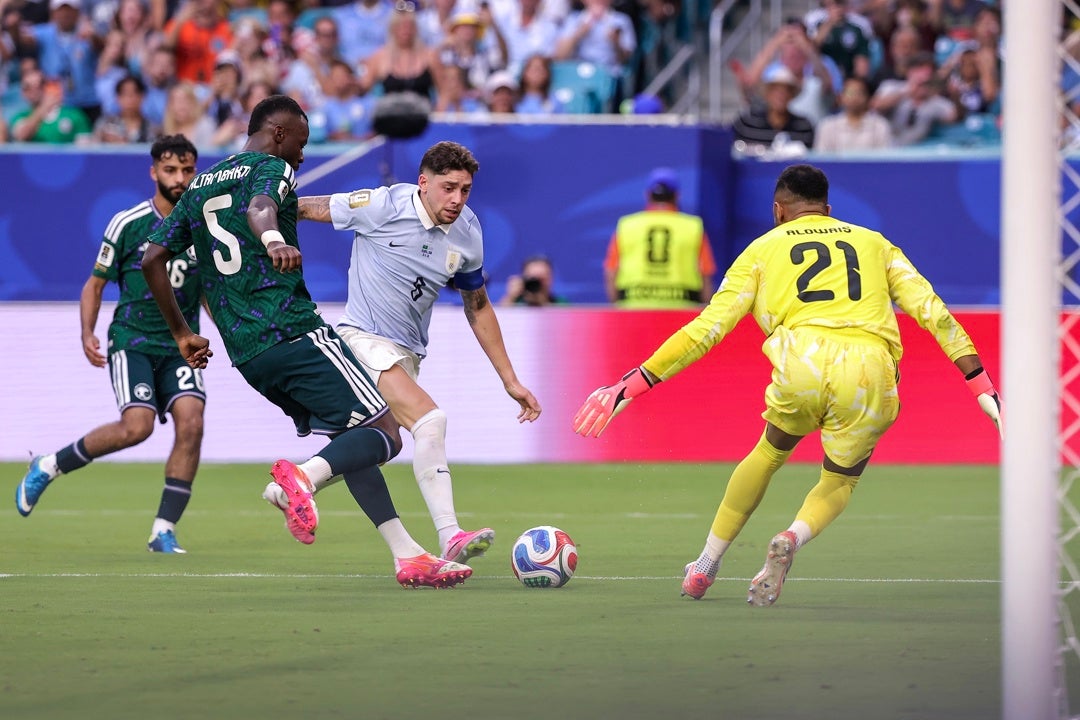 Atabia Saudí y Uruguay empatan en su estreno en el Mundial Atabia Saudí y Uruguay empatan en su estreno en el Mundial