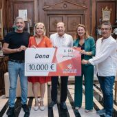 AFANIAS recibe los 10.000 euros recaudados en la VII edición del Vermut Solidario de Castellón