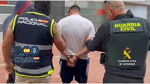 Desarticulada una organización criminal en la que se incautan más de 7.500 kg de hachís Desarticulada una organización criminal en la que se incautan más de 7.500 kg de hachís