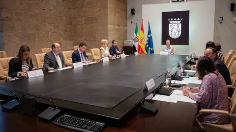 La Junta da luz verde a la segunda convocatoria de las ayudas al Bono Alquiler Joven La Junta da luz verde a la segunda convocatoria de las ayudas al Bono Alquiler Joven