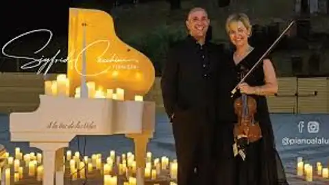 Concierto " A la Luz de las Velas". Concierto " A la Luz de las Velas".