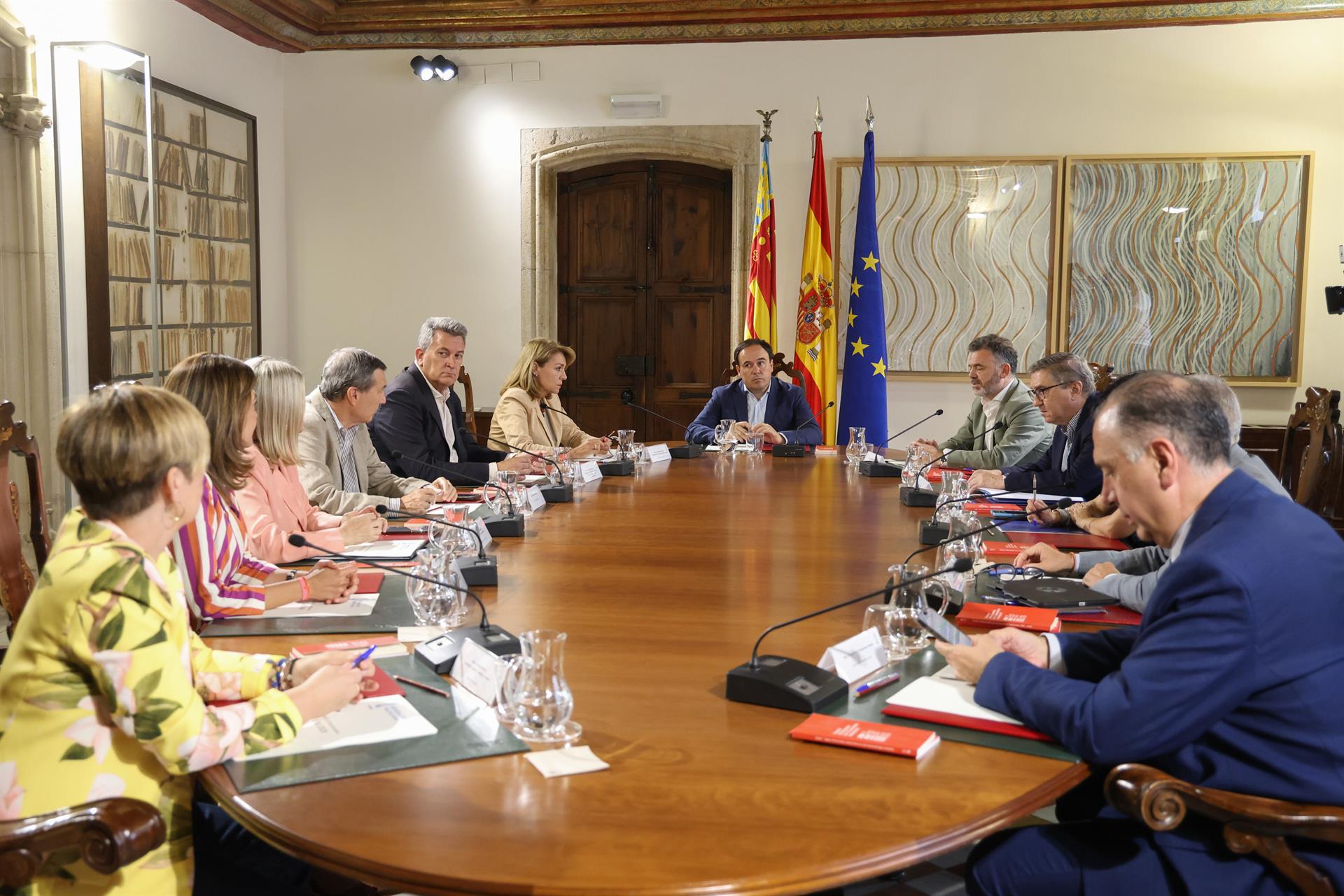 El Consell aprueba la ley de acompañamiento con rebajas fiscales y más controles para las VPP El Consell aprueba la ley de acompañamiento con rebajas fiscales y más controles para las VPP