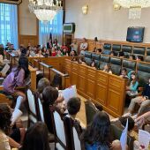 Santiago acoge la constitución del Consello Local da Infancia de Santiago con 52 niños concejales y con protagonismo para el medio ambiente e inclusión