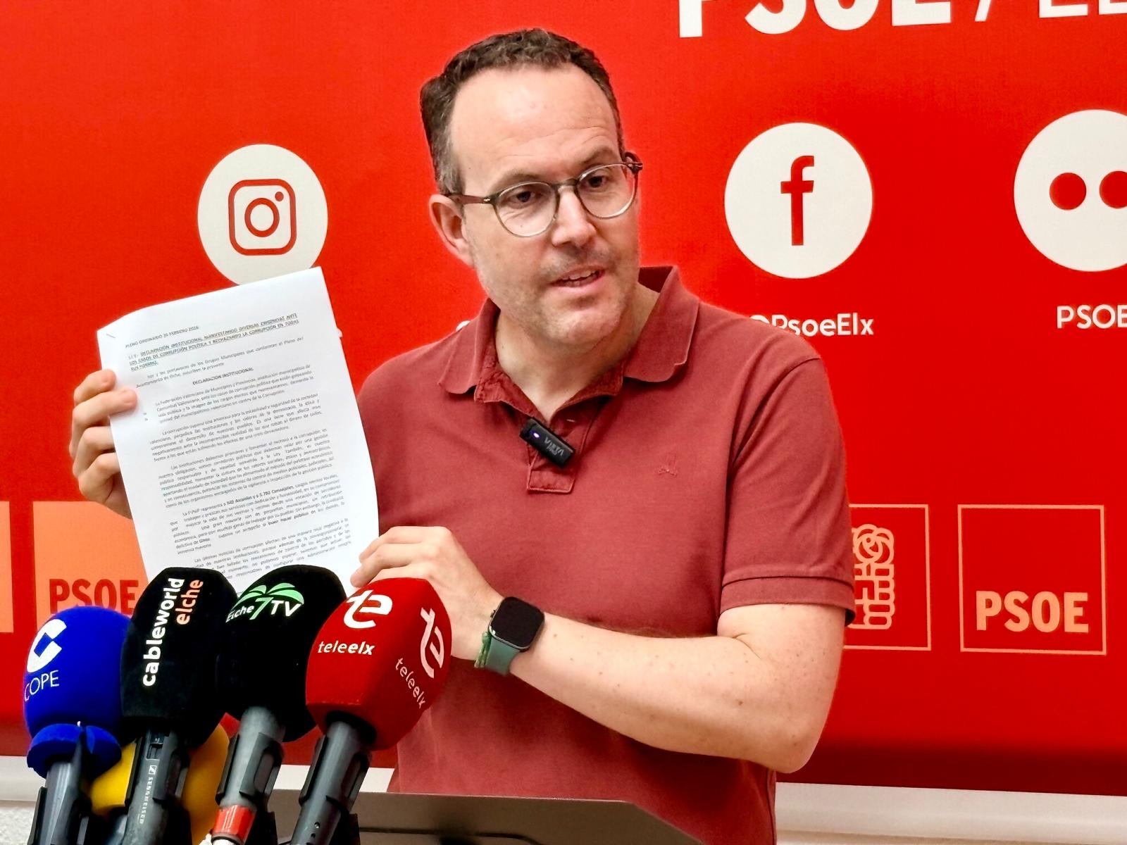 El PSOE de Elche plantea en el pleno municipal de este mes una Declaración Institucional aprobada en 2016 contra la corrupción El PSOE de Elche plantea en el pleno municipal de este mes una Declaración Institucional aprobada en 2016 contra la corrupción