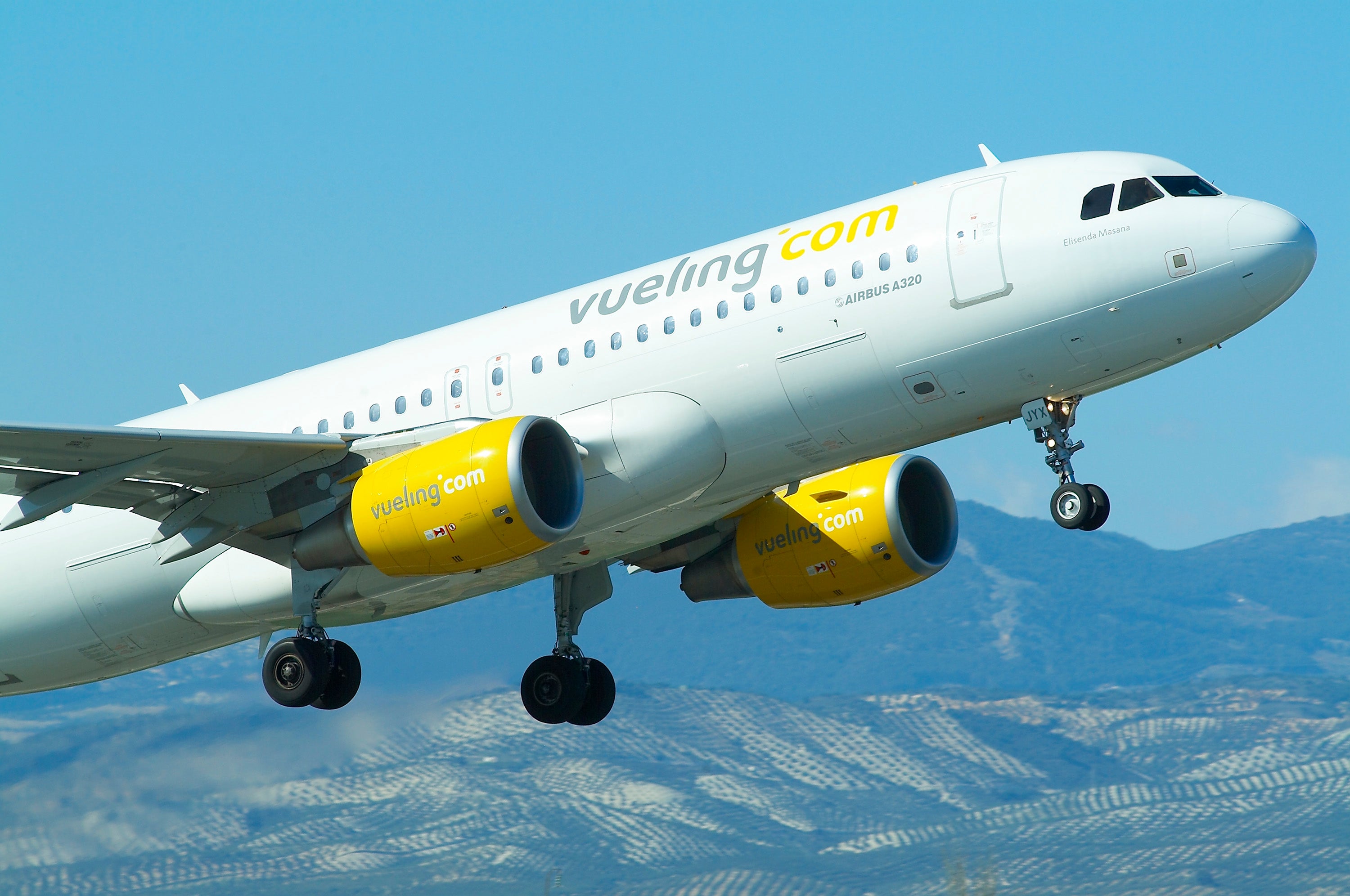 Vueling celebra el Yellow Day con vuelos a partir de 12€ por trayecto para viajar desde Málaga Vueling celebra el Yellow Day con vuelos a partir de 12€ por trayecto para viajar desde Málaga