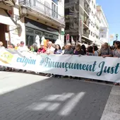 La Plataforma se ha concentrado frente a Les Corts. La Plataforma se ha concentrado frente a Les Corts.