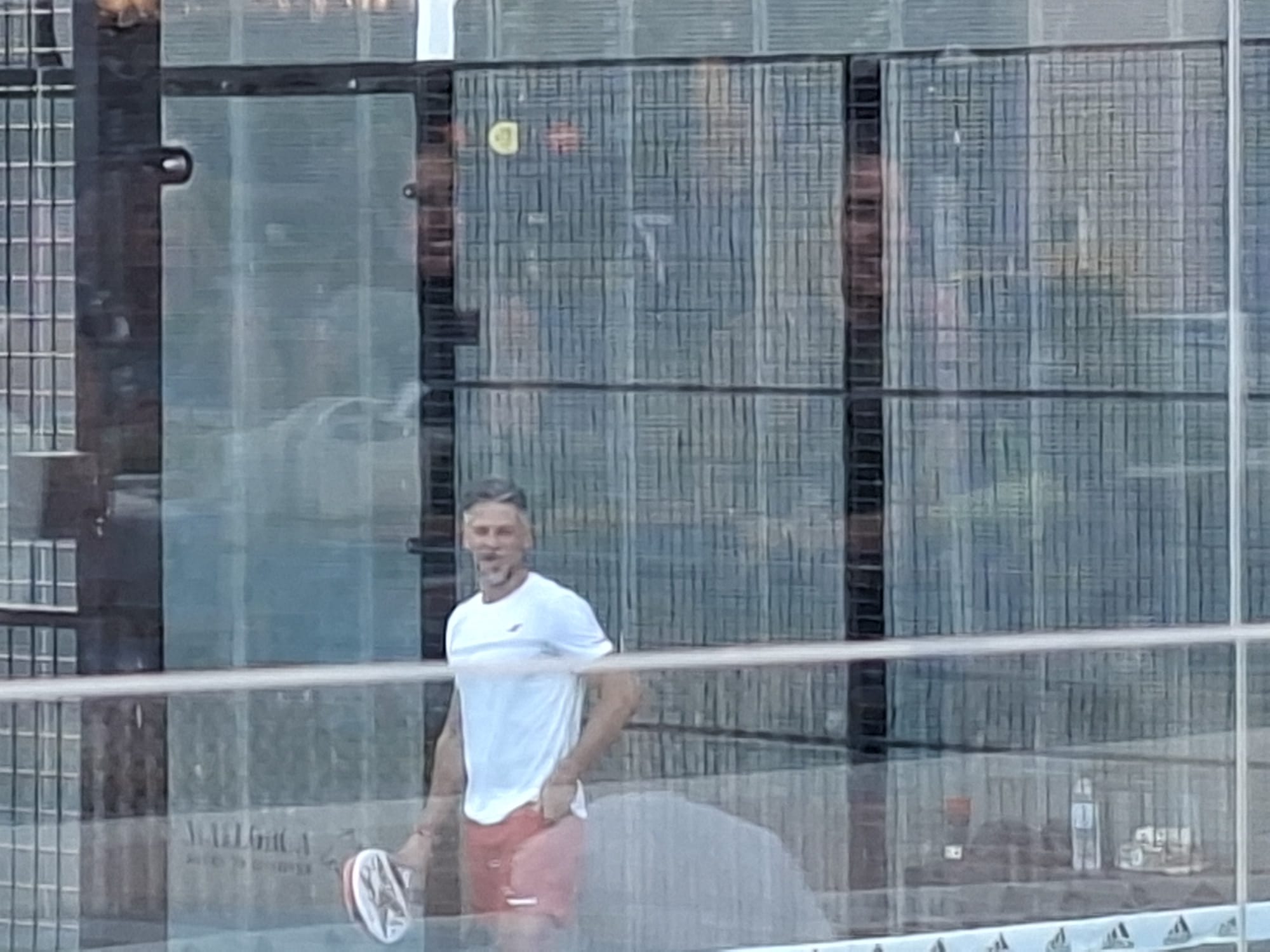 Demichelis guarda silencio jugando al pádel en Mallorca Demichelis guarda silencio jugando al pádel en Mallorca
