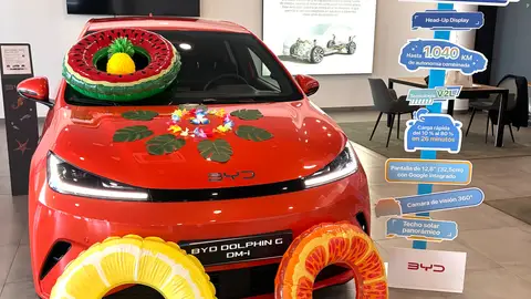 BYD Caetano Sevilla presenta el Nuevo BYD DOLPHIN G DM-i, el híbrido enchufable que va a revolucionar el mercado desde 18.700 euros BYD Caetano Sevilla presenta el Nuevo BYD DOLPHIN G DM-i, el híbrido enchufable que va a revolucionar el mercado desde 18.700 euros