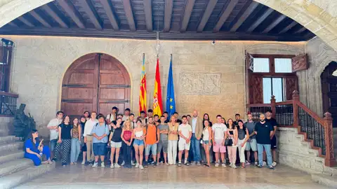 El programa Jove Oportunitat de la Generalitat Valenciana reconoce a un joven de Altea por su trayectoria y evolución personal dentro de esta iniciativa El programa Jove Oportunitat de la Generalitat Valenciana reconoce a un joven de Altea por su trayectoria y evolución personal dentro de esta iniciativa