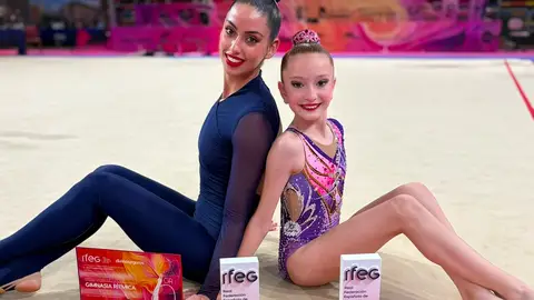 María González y Lola Rodríguez. María González y Lola Rodríguez.