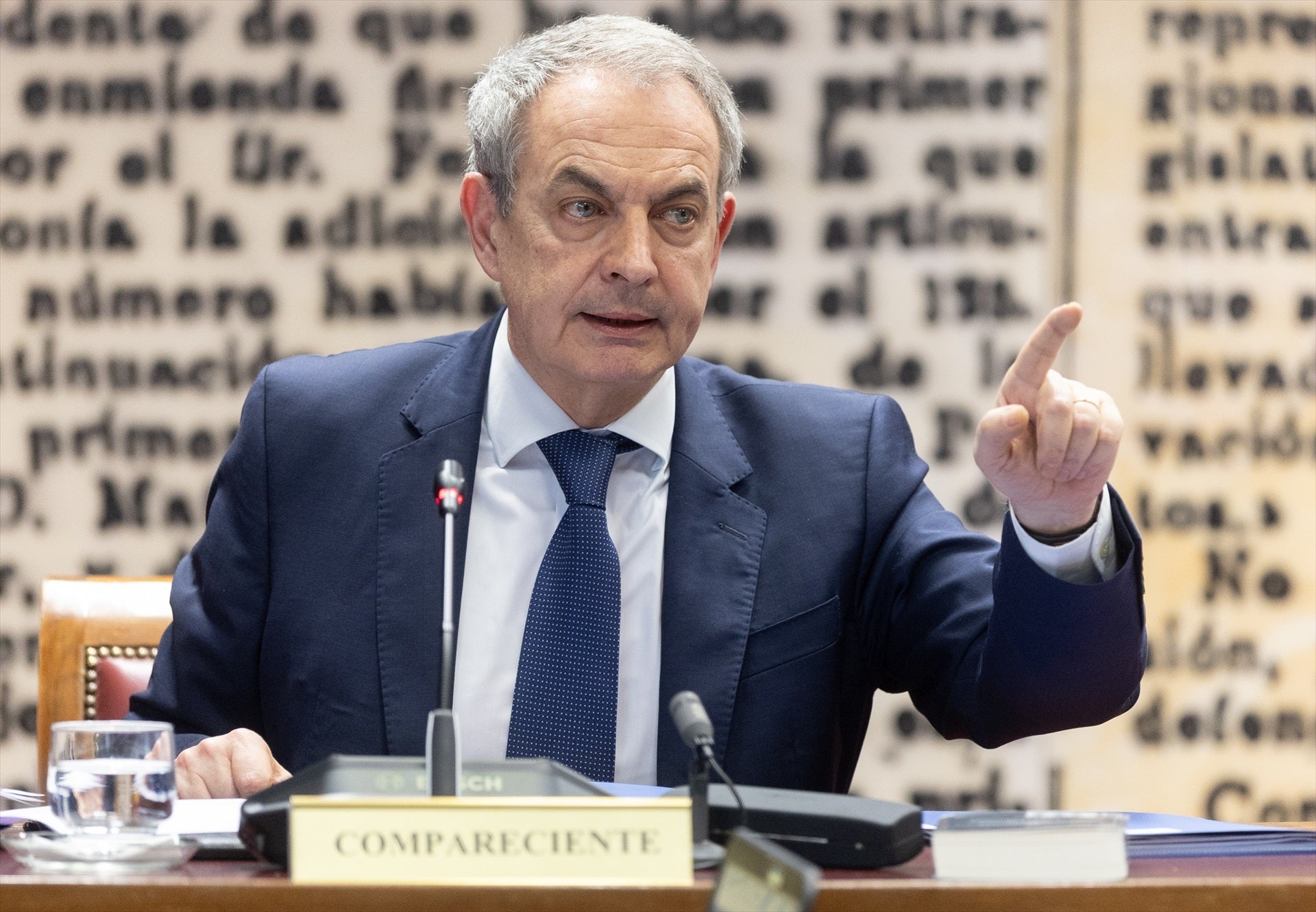 VOTA: ¿Le convenció Zapatero en su entrevista en la televisión pública? VOTA: ¿Le convenció Zapatero en su entrevista en la televisión pública?