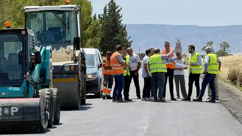 750.000 euros para mejorar la carretera entre Sariñena y Albalatillo 750.000 euros para mejorar la carretera entre Sariñena y Albalatillo