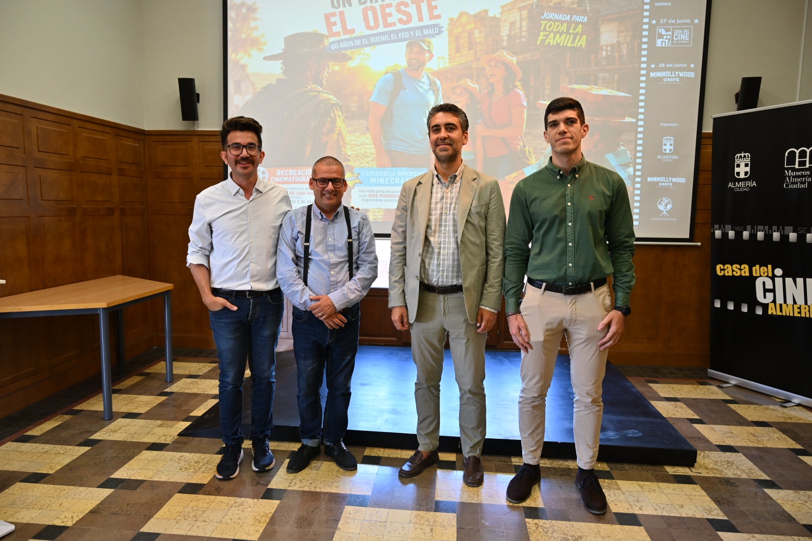 La Casa del Cine de Almería celebra el 60º aniversario de 'El bueno, el feo y el malo' La Casa del Cine de Almería celebra el 60º aniversario de 'El bueno, el feo y el malo'