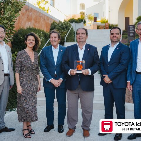 Toyota Nimo Gordillo recibe por tercera vez el Premio Ichiban, el máximo galardón europeo a la excelencia en experiencia de cliente