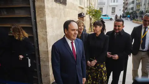 El president junto a su pareja el día de su toma de posesión como president. El president junto a su pareja el día de su toma de posesión como president.