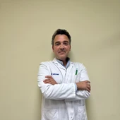 El doctor Santiago Pina Buded, especialista en Medicina Física y Rehabilitación de Vithas Castellón. El doctor Santiago Pina Buded, especialista en Medicina Física y Rehabilitación de Vithas Castellón.