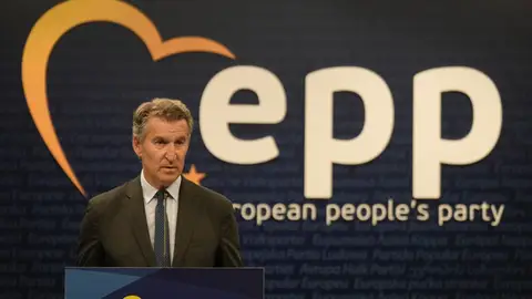 Feijóo durante una rueda de prensa en la sede del Partido Popular Europeo Feijóo durante una rueda de prensa en la sede del Partido Popular Europeo