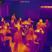 Las cámaras térmicas de Greenpeace destapan el calor extremo en los colegios: patios de hasta 60 ºC Las cámaras térmicas de Greenpeace destapan el calor extremo en los colegios: patios de hasta 60 ºC