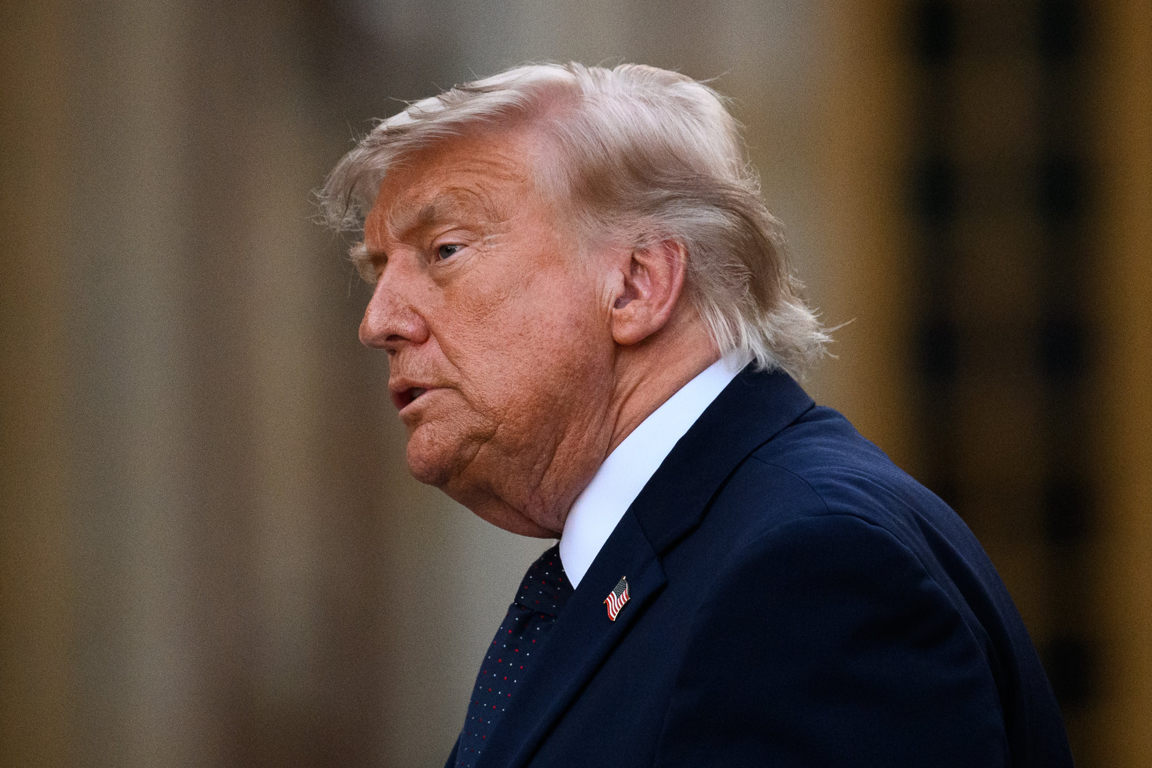 Trump arremete de nuevo contra Meloni por no implicarse más en la guerra de Irán: "No están ahí para defendernos" Trump arremete de nuevo contra Meloni por no implicarse más en la guerra de Irán: "No están ahí para defendernos"