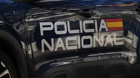 Coche de la Policía Nacional Coche de la Policía Nacional