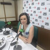 Irene Pardo en los estudios de Onda Cero Ciudad Real
