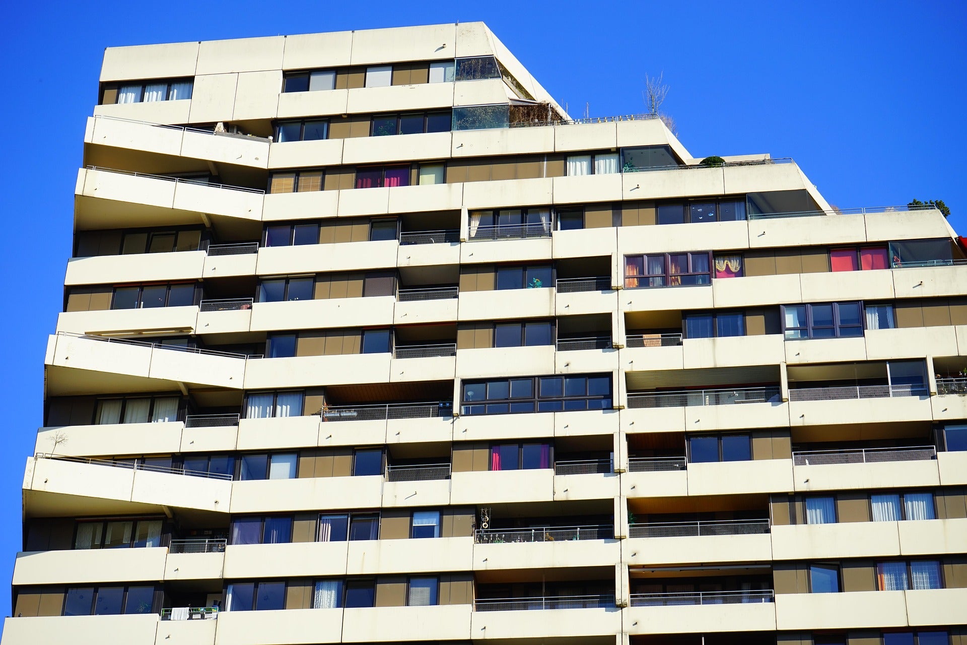 Compartir piso: la realidad de los madrileños jóvenes y "no tan jóvenes" Compartir piso: la realidad de los madrileños jóvenes y "no tan jóvenes"