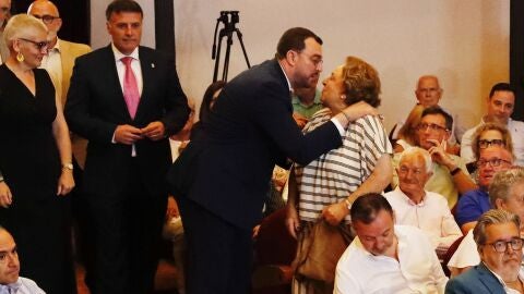 El Hospital de Cangas del Narcea celebra los 40 a&ntilde;os con anuncios de inversiones.