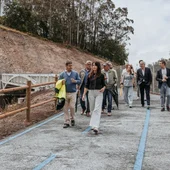 La Xunta avanza en las obras de la senda peatonal y ciclista entre Milladoiro y la estación intermodal de Santiago, con la previsión de ponerla en servicio en agosto La Xunta avanza en las obras de la senda peatonal y ciclista entre Milladoiro y la estación intermodal de Santiago, con la previsión de ponerla en servicio en agosto