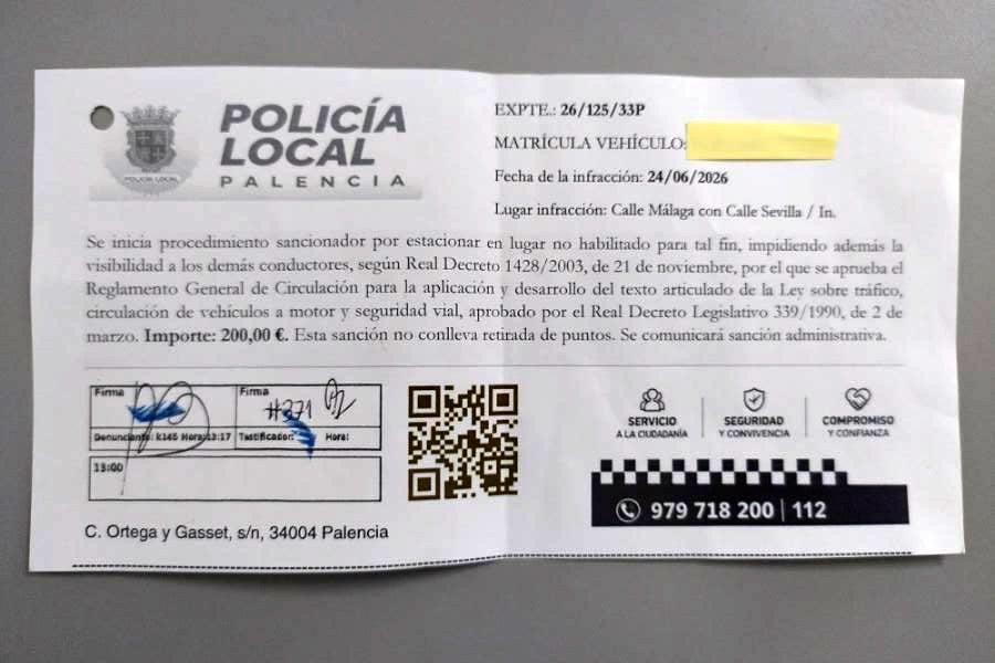 Denuncias falsas en los parabrisas de los coches de Palencia Denuncias falsas en los parabrisas de los coches de Palencia