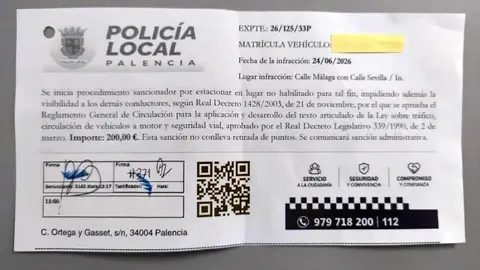 Denuncias falsas en los parabrisas de los coches de Palencia .