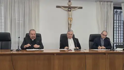 La Catedral de Badajoz celebra su 750º aniversario con un programa que abarca exposiciones, música o patrimonio La Catedral de Badajoz celebra su 750º aniversario con un programa que abarca exposiciones, música o patrimonio