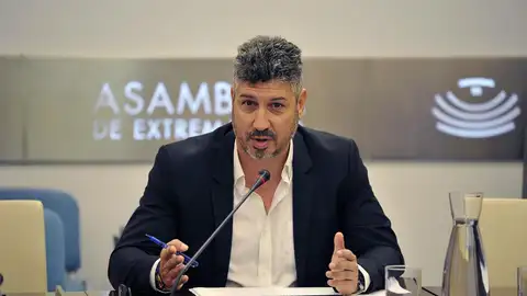La Junta cifra en unos 270 millones los 18 kilómetros restantes de la Ex-A1 hasta Portugal La Junta cifra en unos 270 millones los 18 kilómetros restantes de la Ex-A1 hasta Portugal