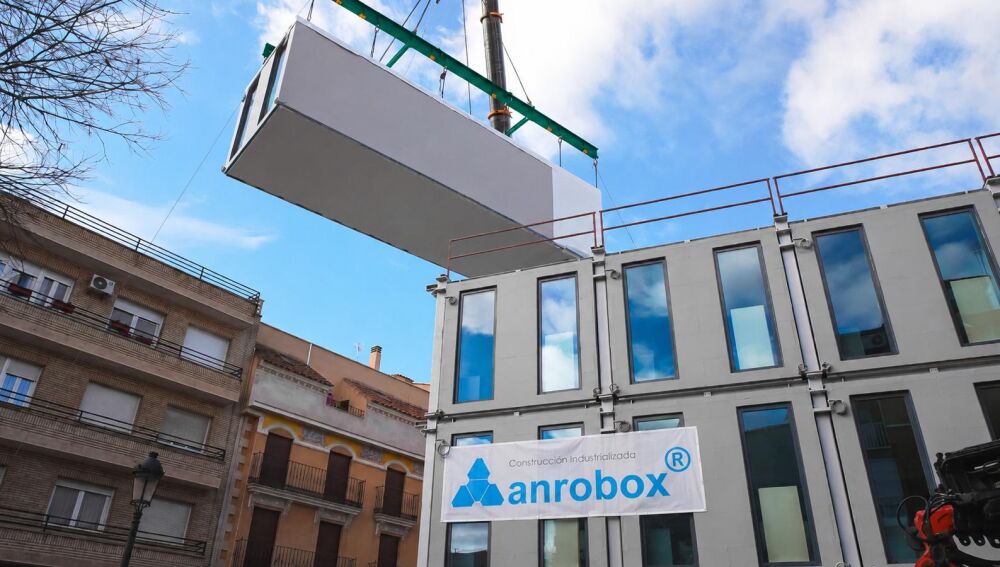 Sistema modular de construcción industrial "modelo ANRO"