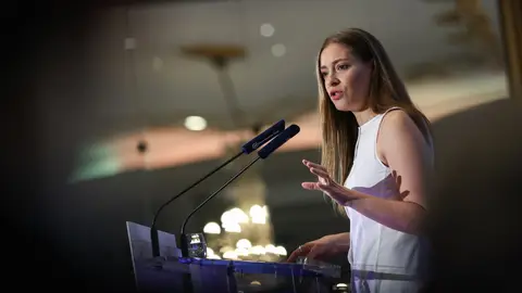 La portavoz del PP en el Congreso, Ester Muñoz, durante un desayuno informativo La portavoz del PP en el Congreso, Ester Muñoz, durante un desayuno informativo