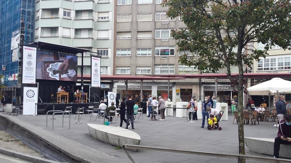 El concello de Santiago instalará en la Praza da Constitución y no en la Praza Roxa, como era habitual, la pantalla para ver a la Selección Española en el Mundial El concello de Santiago instalará en la Praza da Constitución y no en la Praza Roxa, como era habitual, la pantalla para ver a la Selección Española en el Mundial