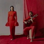 La artista Alba Carmona y el guitarrista Jesús Guerrero actúan este miércoles en Badajoz dentro del Festival Badasom La artista Alba Carmona y el guitarrista Jesús Guerrero actúan este miércoles en Badajoz dentro del Festival Badasom