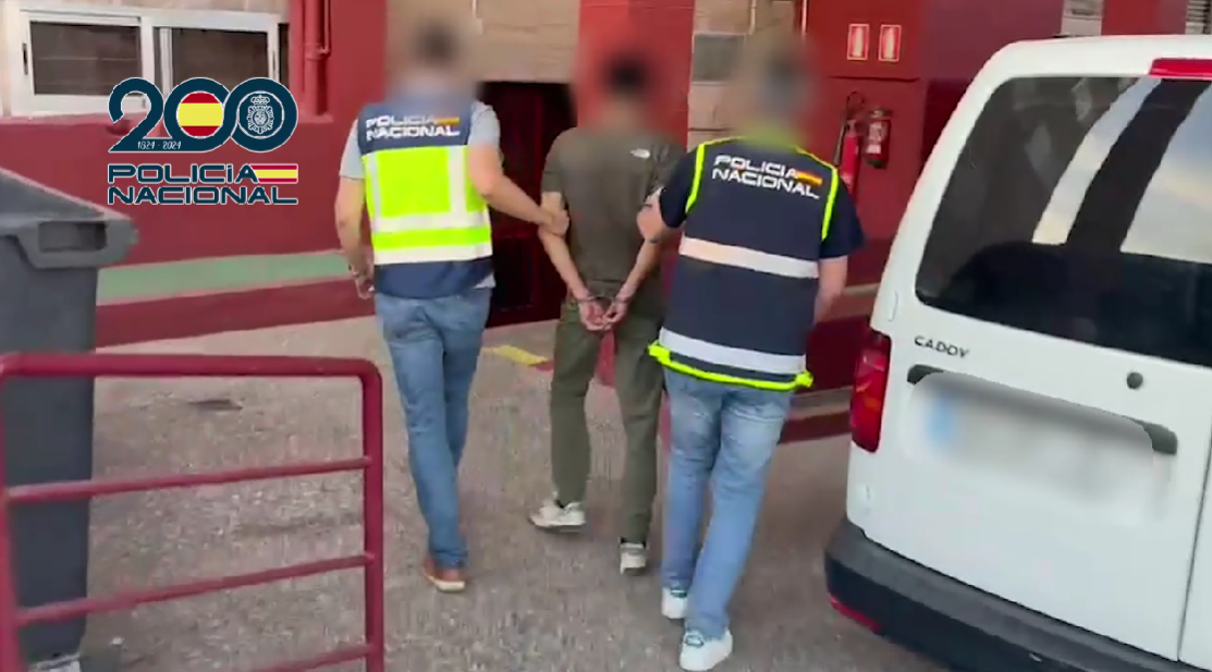 Detenido en Almería un fugitivo acusado de asesinar a un hombre a tiros en Francia Detenido en Almería un fugitivo acusado de asesinar a un hombre a tiros en Francia
