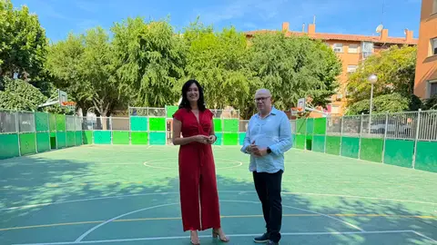 Inaugurada la nueva pista multideportiva de la calle Zacarías Martínez Inaugurada la nueva pista multideportiva de la calle Zacarías Martínez