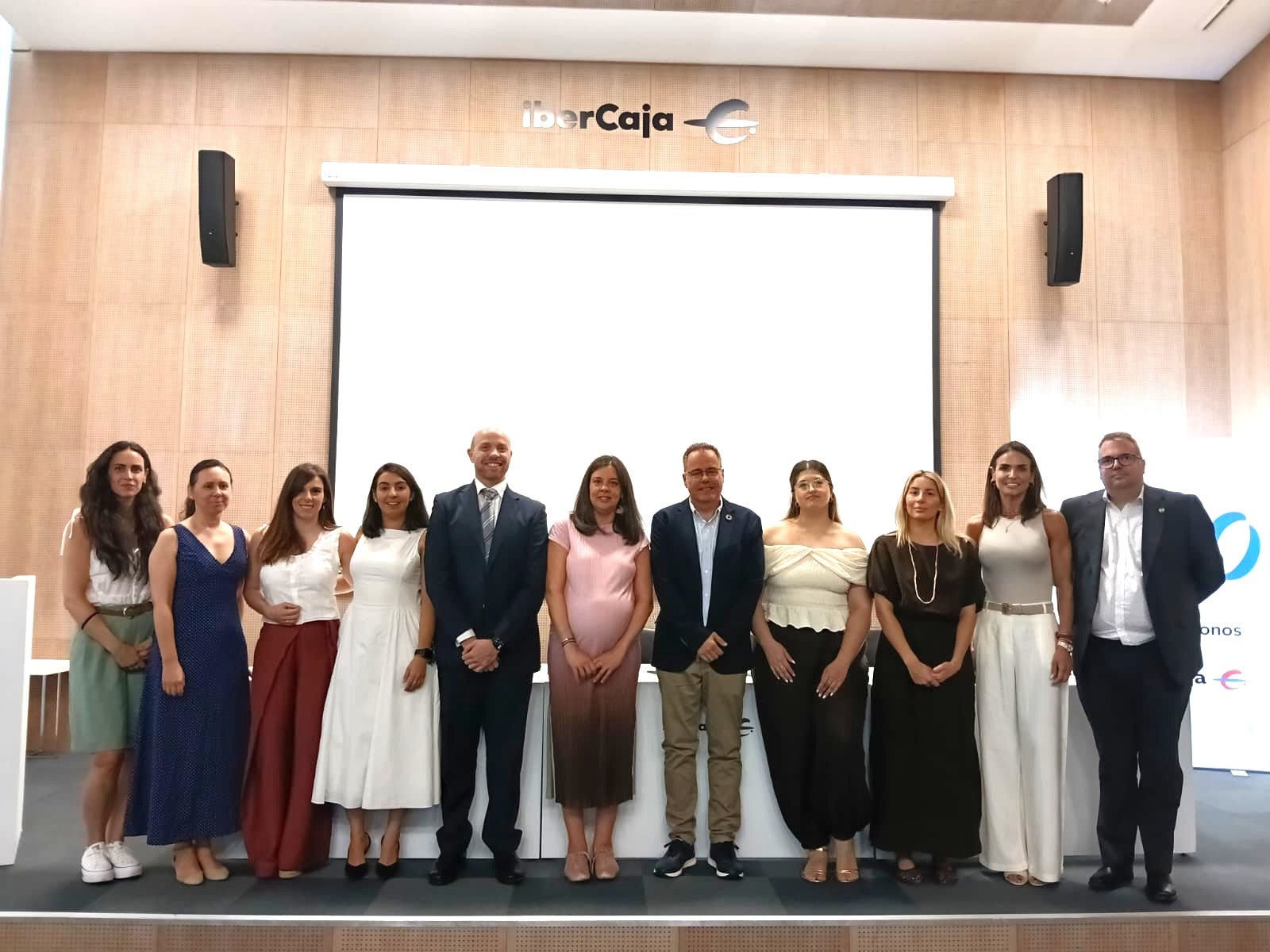 La tasa de actividad emprendedora alcanza en Extremadura su máximo de los últimos cinco años La tasa de actividad emprendedora alcanza en Extremadura su máximo de los últimos cinco años