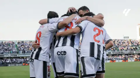 El CD Castellón arrancará la Liga visitando a la Real Sociedad B y la cerrará ante el Sabadell El CD Castellón arrancará la Liga visitando a la Real Sociedad B y la cerrará ante el Sabadell